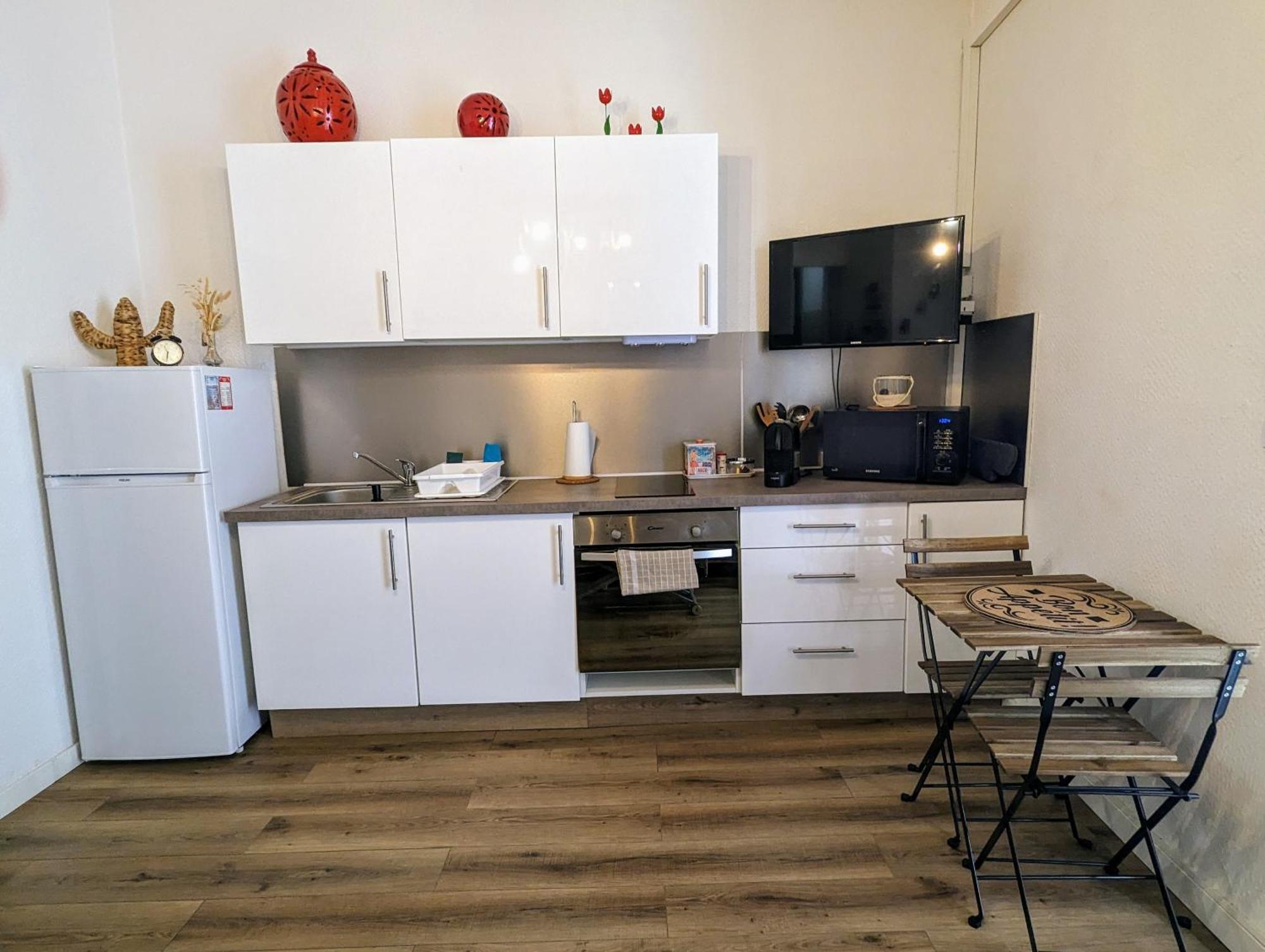 Appartement Cosy Proche Du Port Nice Exteriör bild